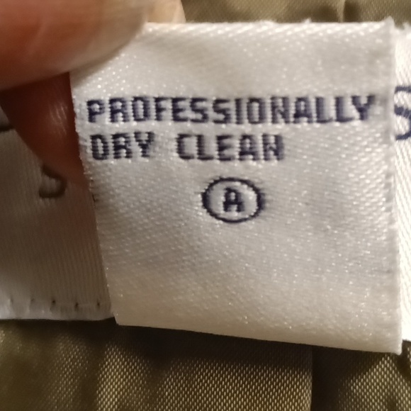 FINAL PRICE NWOT DONCASTER olive/white crocheted/laced designed l/s jacket 16 - Picture 16 of 16